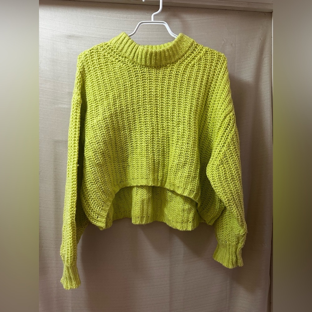 Urban Heritage Lime Green Cropped Chunky Knit Sweater Oversized M Spring Vibes